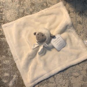 Monique lhuillier and Pottery Barn lamb thumbie